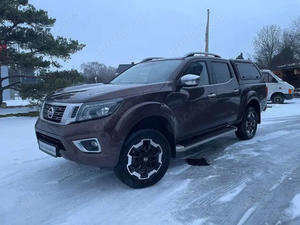 Nissan Navara NP300 Tekna Double Cab Hardtop 4x4