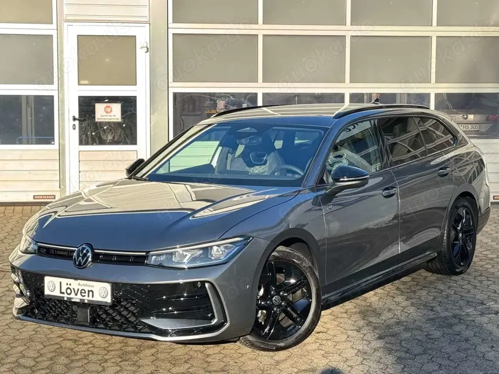 Volkswagen Passat Variant Passat 2.0 TDI DSG R-Line|AHK|BlackStyle|5JGaran