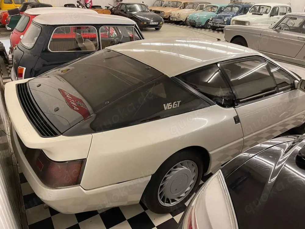 Renault Alpine V6 GT