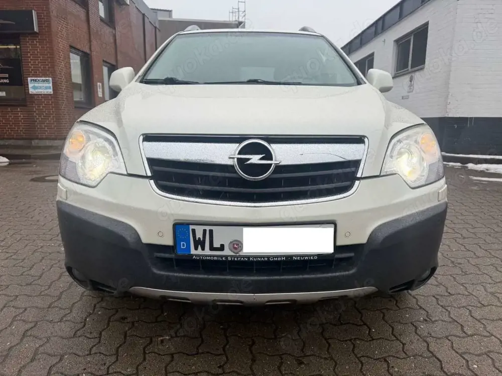 Opel Antara Edition 4x4*XENON*LEDER*PDC*AHK