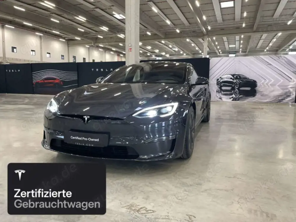 Tesla Model S Long Range AWD