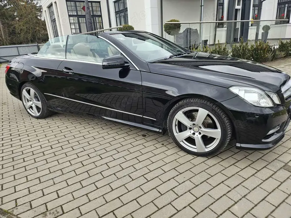 Mercedes-Benz E 200 E 200 Cabrio AMG Sport BlueEFFICIENCY 7G-TRONIC Elegance