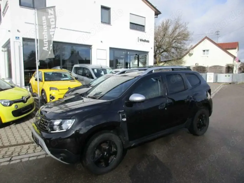 Dacia Duster Prestige 4WD dci 115 Navi AHK Kamera PDC Alus