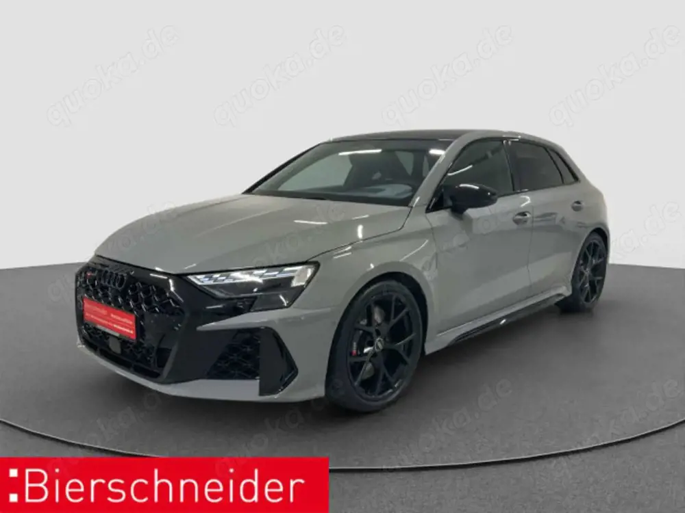 Audi RS3 RS3 Sportback 19 V-MAX MATRIX-LED PANO SCHALE 5J