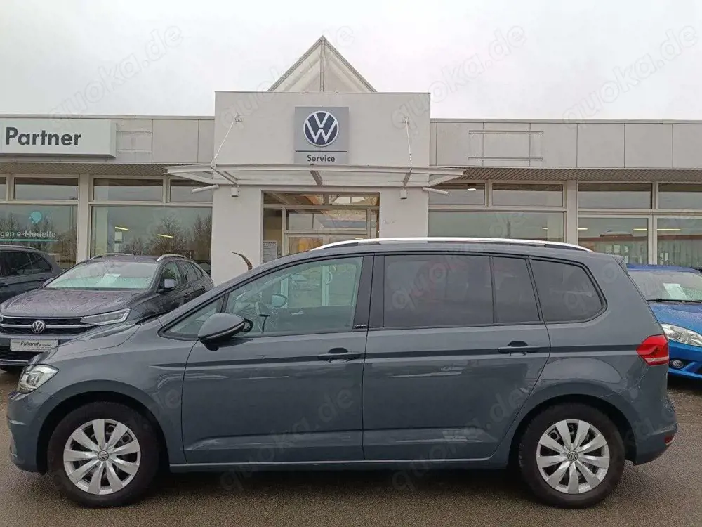 Volkswagen Touran 2.0 TDI United 7Sitzer Standh. ACC Rückf.