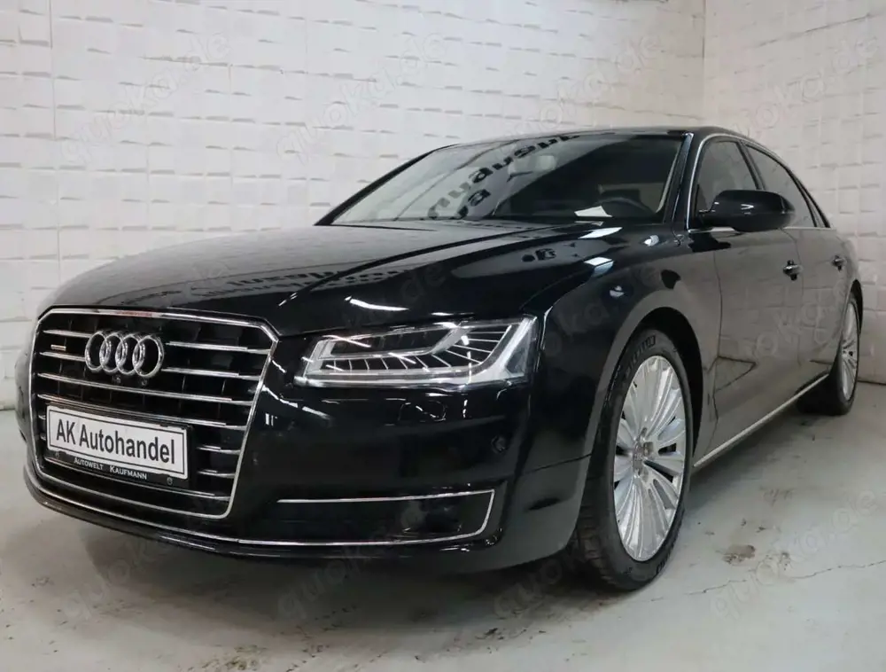 Audi A8 L 3.0 TDI clean Diesel Quattro LED Navi Leder
