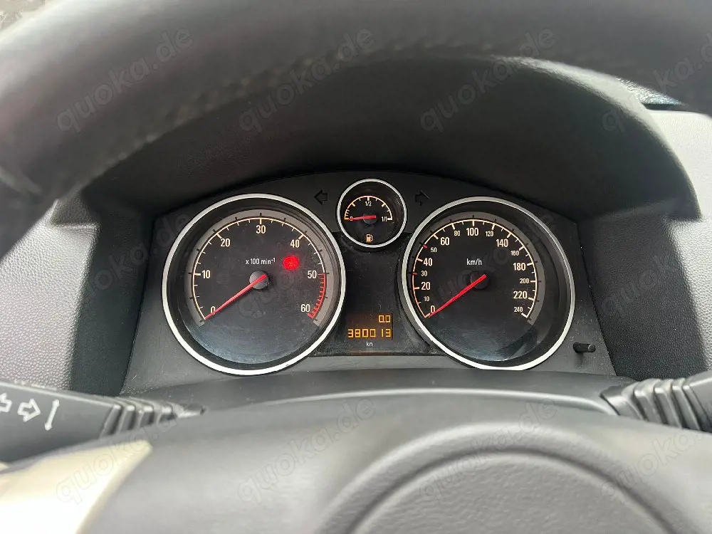 Astra  H erste Zulassung 2008