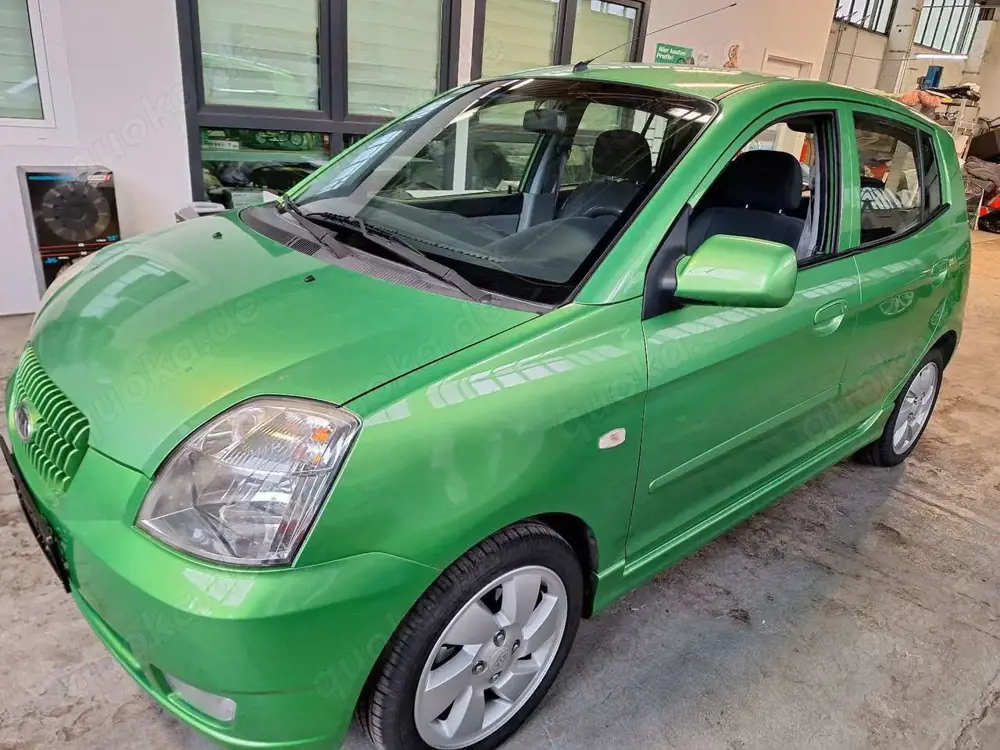 Kia Picanto 1.1   HU neu