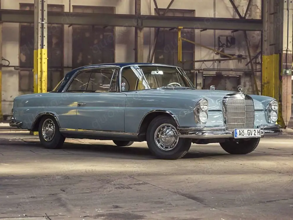Mercedes-Benz 220 220 SEb Coupe