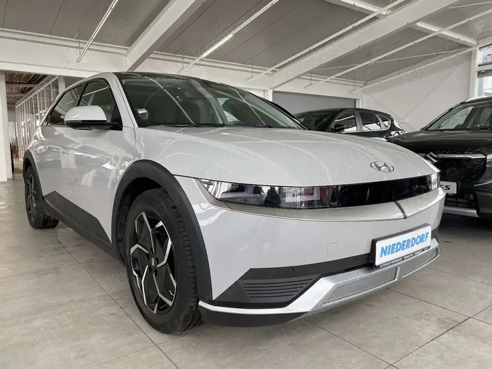 Hyundai IONIQ 5 MJ 23 77,4 kWh LEDER PANO TECHNIQ-Assistenz-Sitz,u