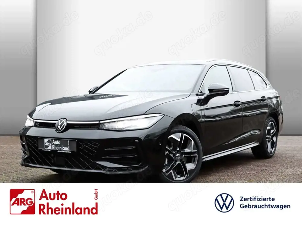 Volkswagen Passat R-Line 1.5 eHybrid OPF DSG PANO/HEAD UP/IQ.LIGHT