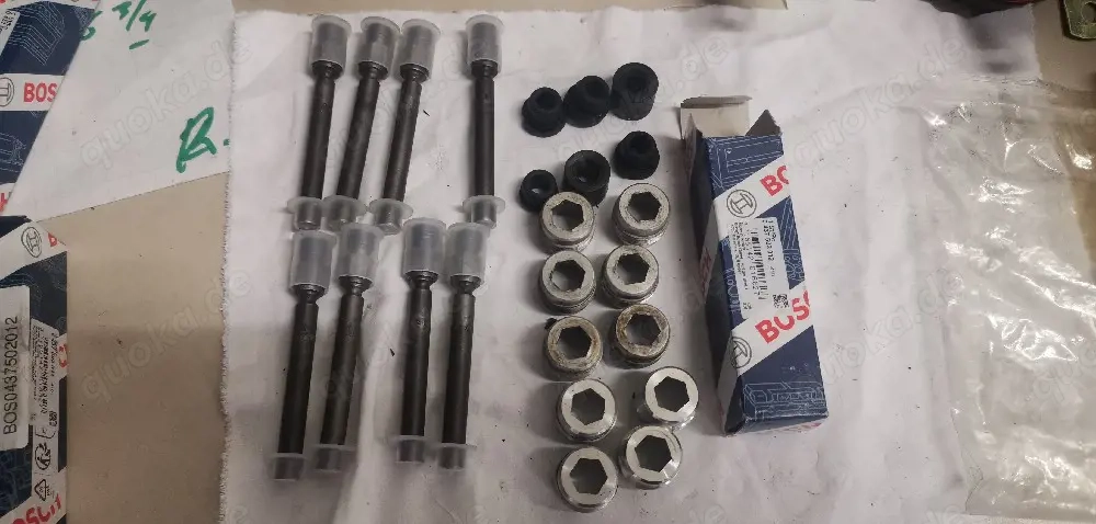 Porsche 928 s 8xEinspritzdüsen