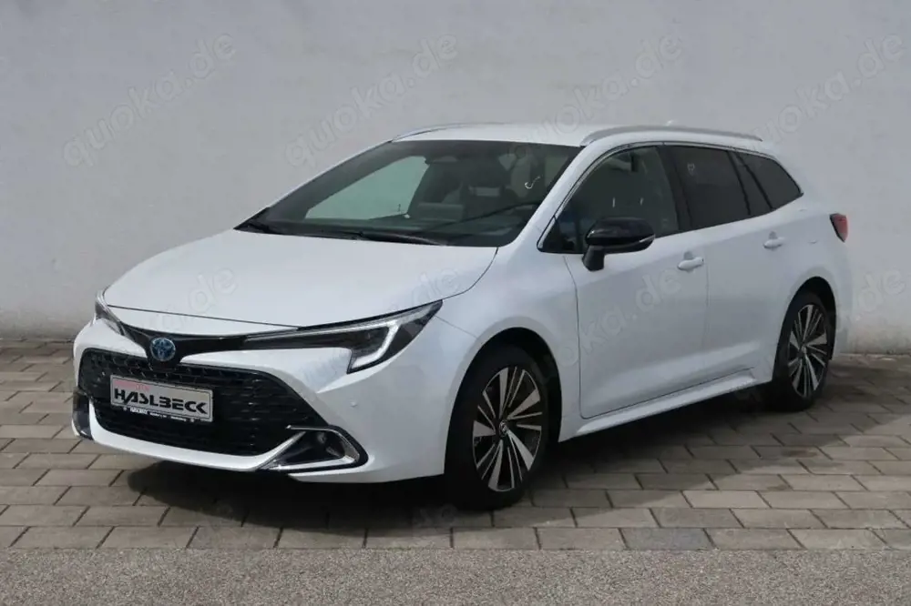 Toyota Corolla 2.0 Hybrid Touring Sports Teamplayer