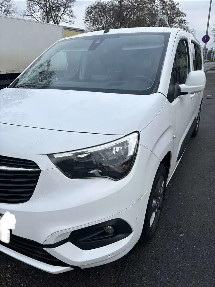 Opel Combo Life XL 1.5 D Start/Stop Edition