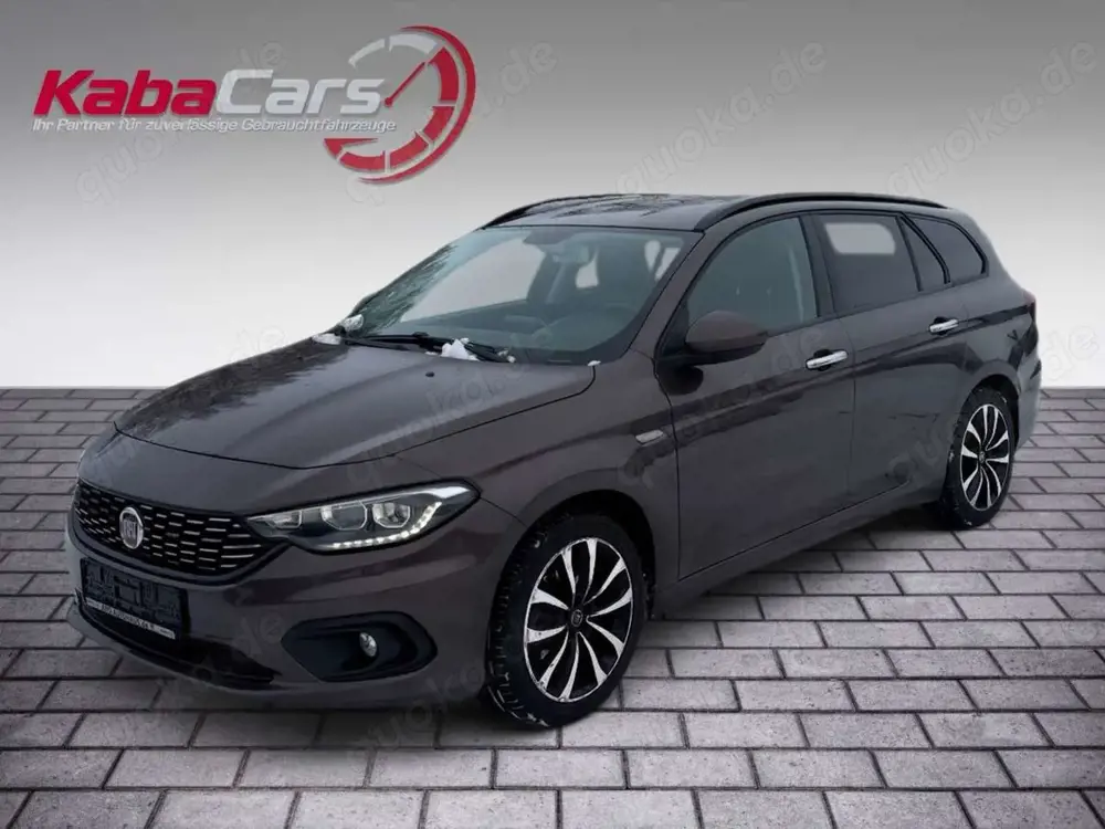 Fiat Tipo Lounge AppleCarPlay
