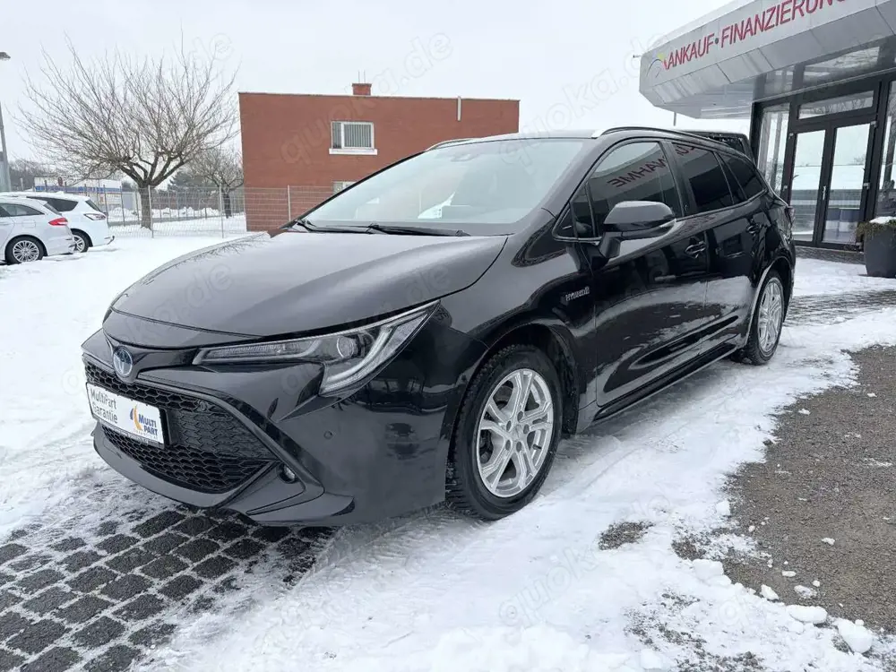 Toyota Corolla Touring Sports 2.0 Hybrid Automatik LED