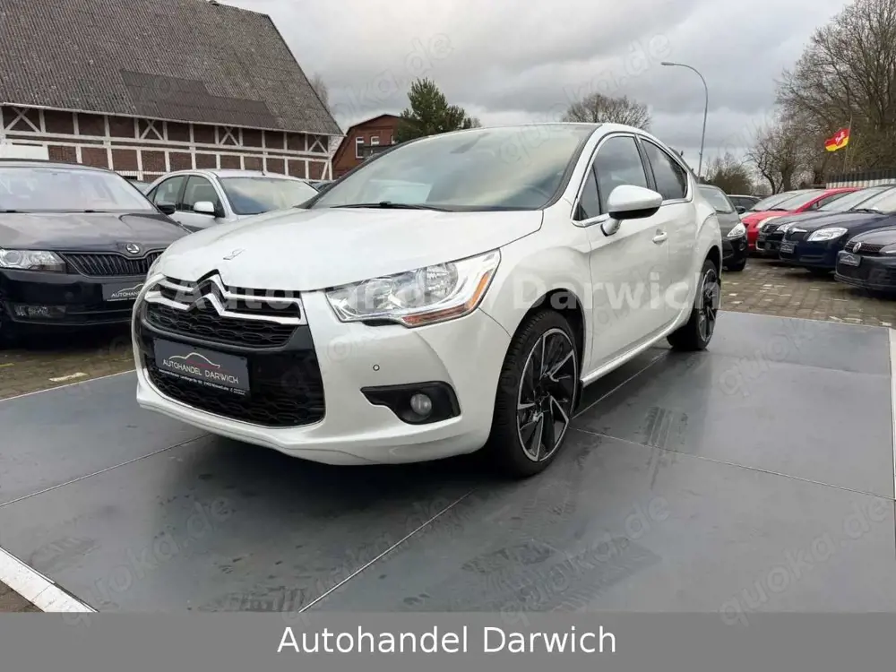 Citroen DS4 SoChic 1.6 HDI Pann/LED S.Heft Top