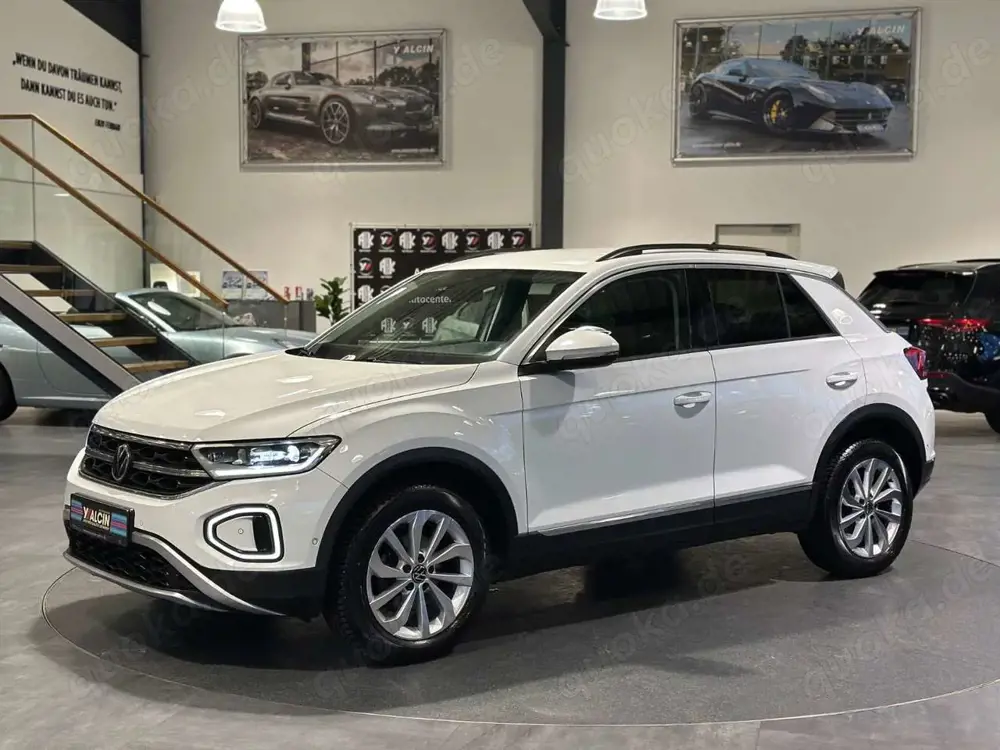 Volkswagen T-Roc 2.0 TDI SCR Style 1.HA/NAVI/LM/R-CAM/SHZ