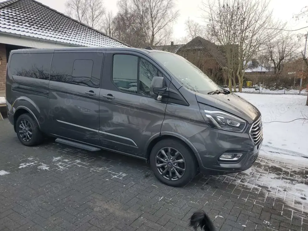 Ford Tourneo Custom 320 L2H1 VA Autm. Titanium X