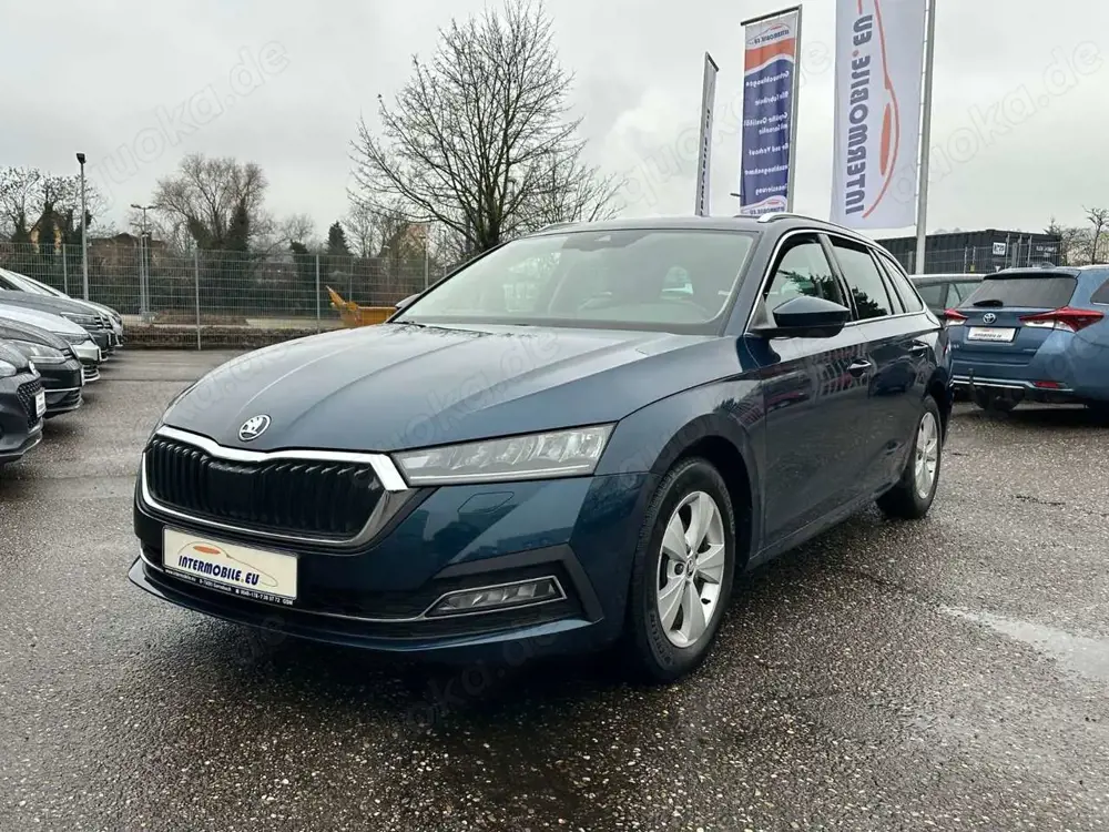 Skoda Octavia 1.0TSI Combi Clever LED NAVI AC ALU CAM*