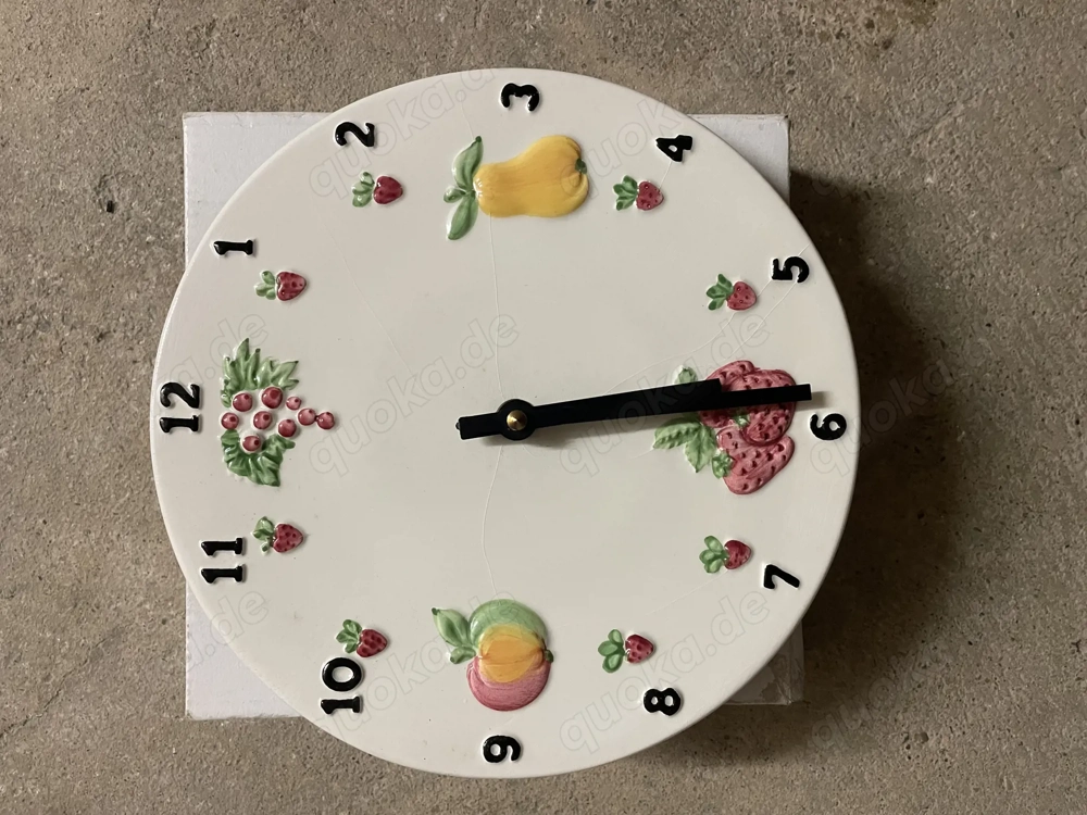 Küchenuhr   Obst  Quarz 22 cm Durchmesser 