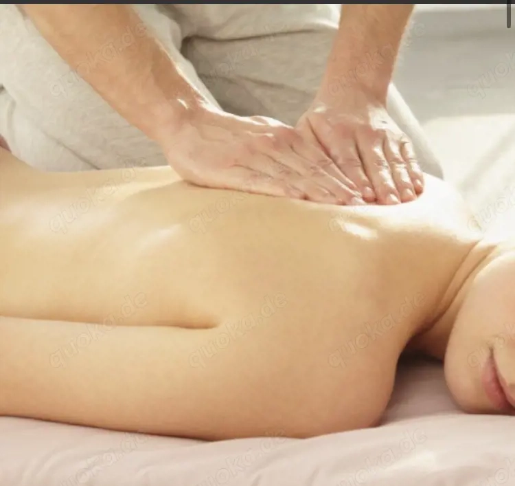 Ausgebildeter Hobbymasseur bietet sinnliche Massage für zu Hause oder im Hotel 