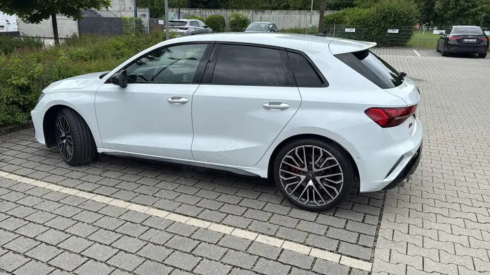 Audi S3 S3 TFSI Sportback quattro S tronic