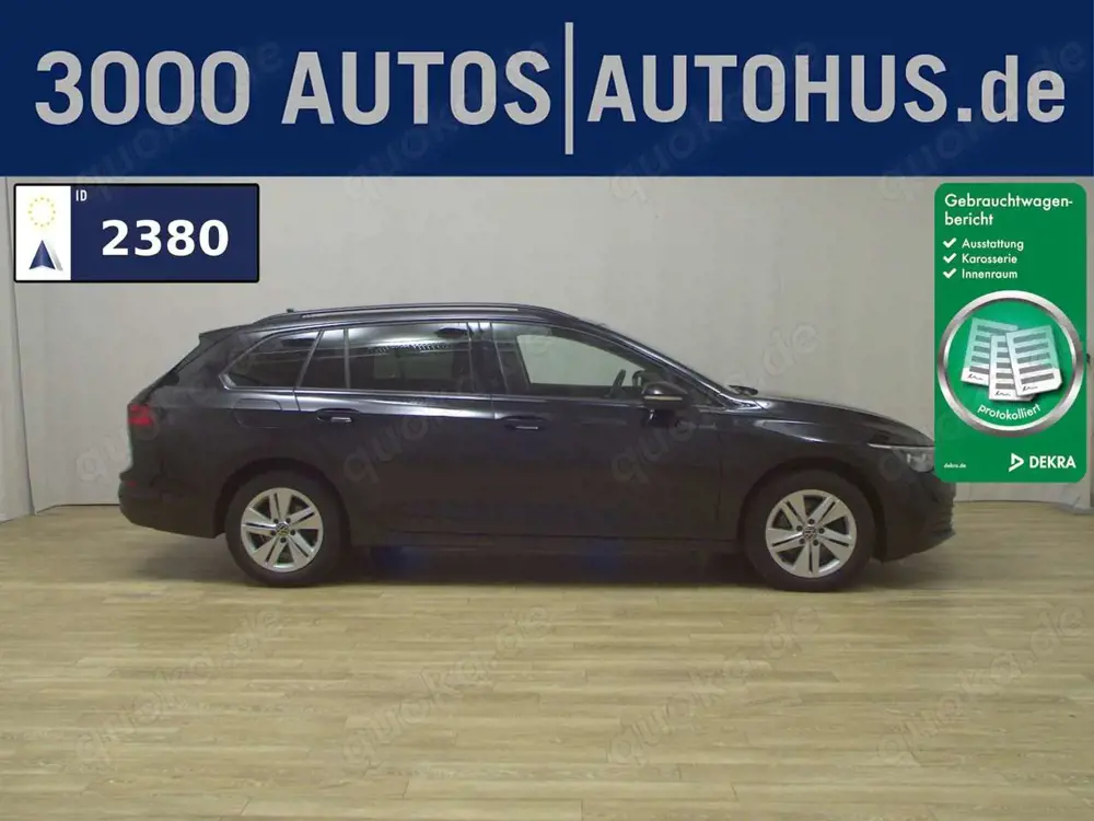 Volkswagen Golf -8 Var. 2.0 TDI Life Navi Pano Matrix DC AHK