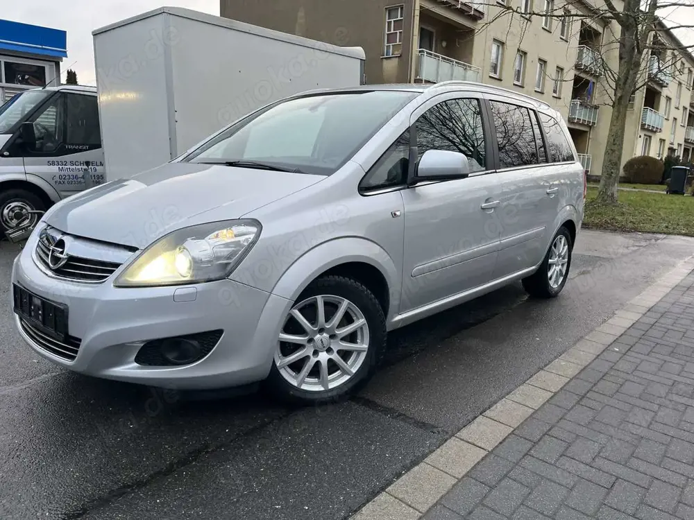 Opel Zafira 1.7 CDTI ecoFLEX Design Edition