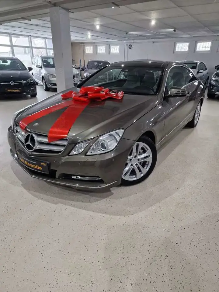 Mercedes-Benz E 250 Coupé E 250 CDI BlueEFFICIENCY AVANTG.