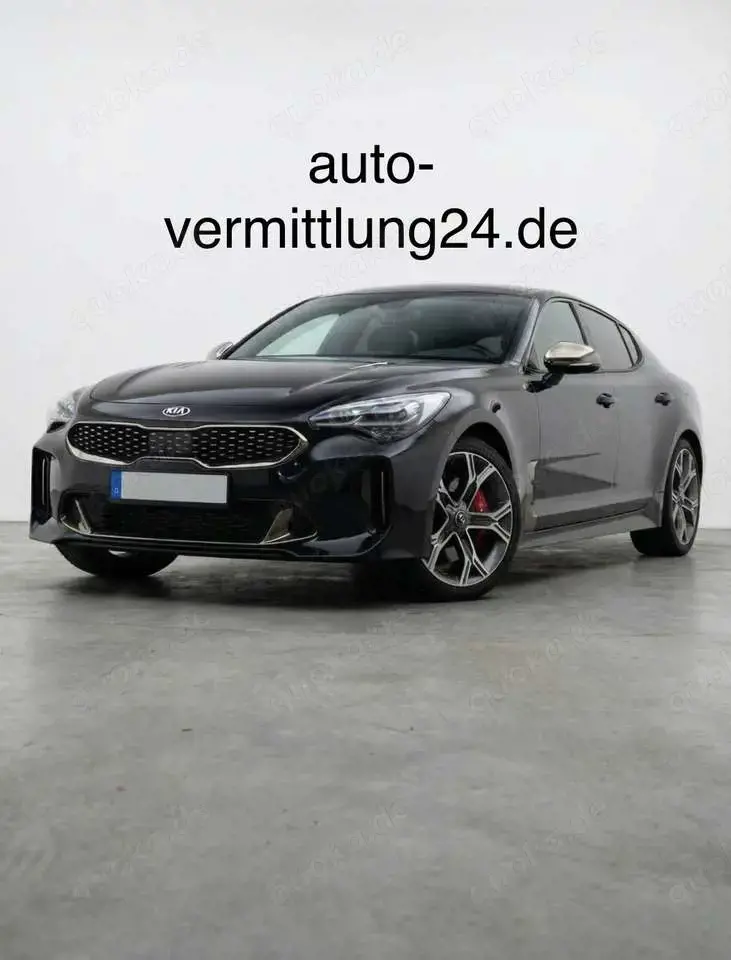 Kia Stinger GT 4WD 3.3 V6 Biturbo 370PS *Brembo*Schiebedach*