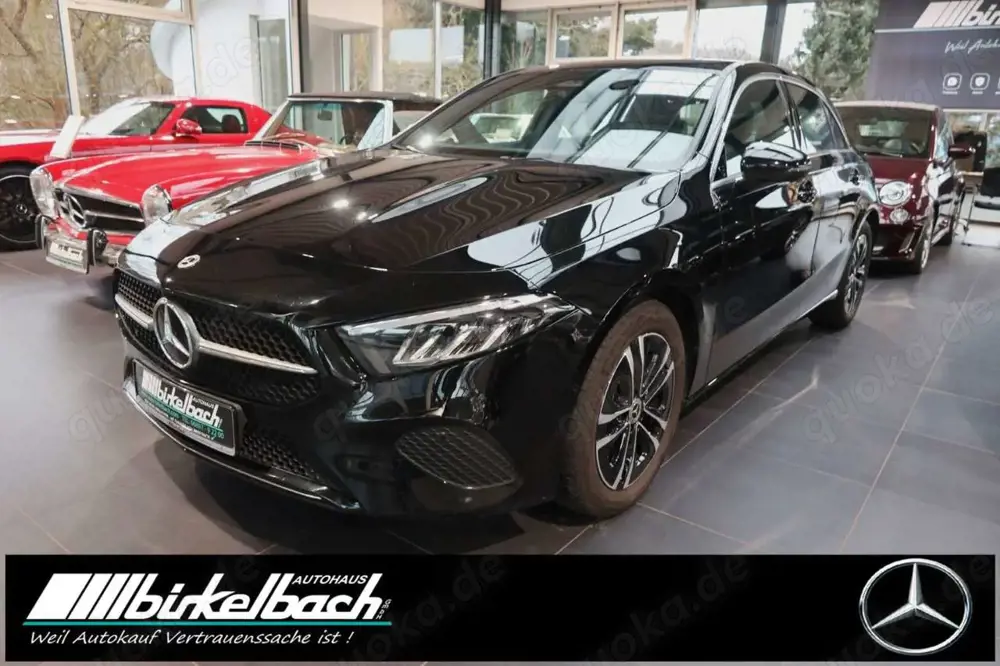 Mercedes-Benz A 180 Advanced Aut. LED MBUX AHK Garantie