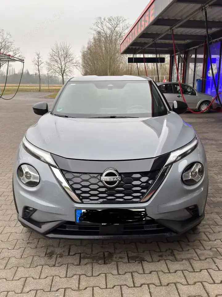 Nissan Juke Hybrid N-Connecta Premium  Sonderlackierung