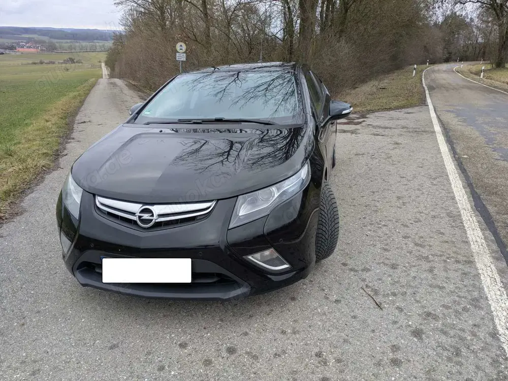 Opel Ampera