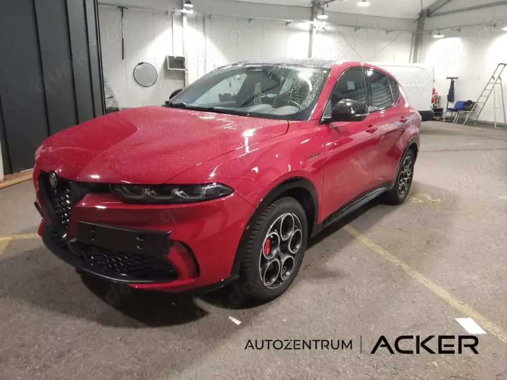 Alfa Romeo Tonale Veloce Plug-In-Hybrid AWD AT. PanoD -45%*