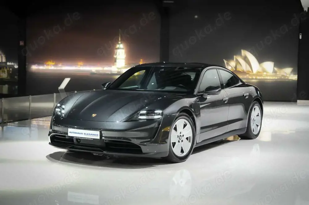 Porsche Taycan Basis*KOMF.-SITZE*SOUND-PACKAGE+*HEAD.UP*