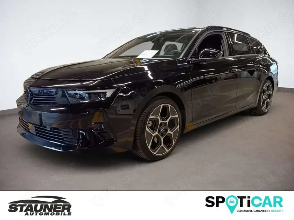 Opel Astra ST Ultimate *ALCANTARA*HEAD UP*PANORAMA*AHK*LHZ*