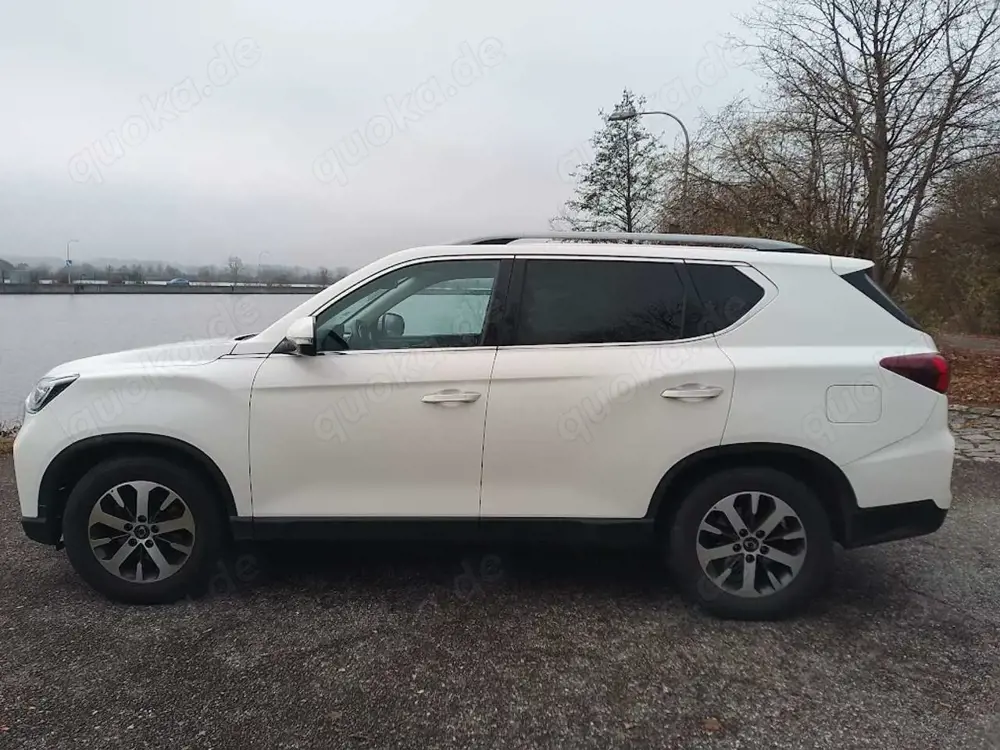 SsangYong Rexton Rexton 2.2 e-XDi 220 4WDAut. Quartz