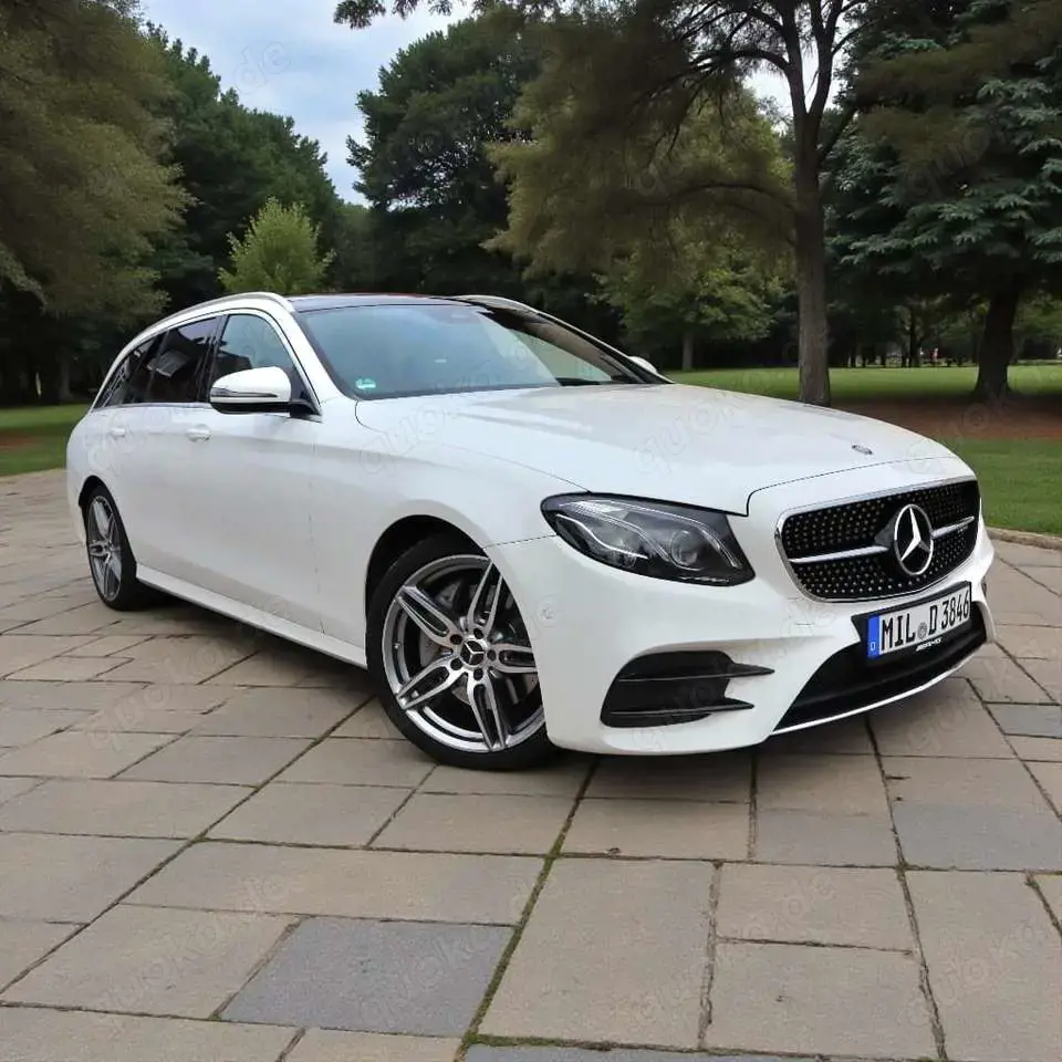 Mercedes-Benz E 220 d T 9G-TRONIC AMG Line