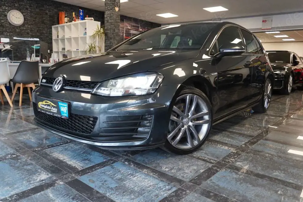Volkswagen Golf VII Lim. GTD BMT/1.Vorhalter/Navigation/Alu