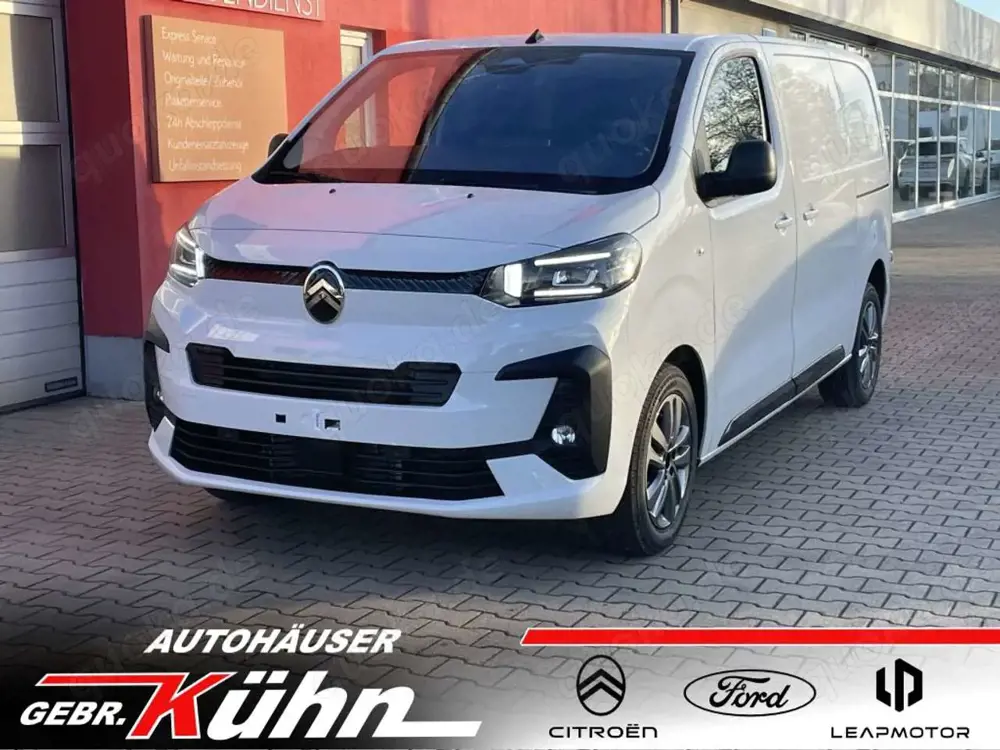 Citroen Jumpy Jumpy M 2.2 Diesel 180 AT + Webasto, LED, AHK
