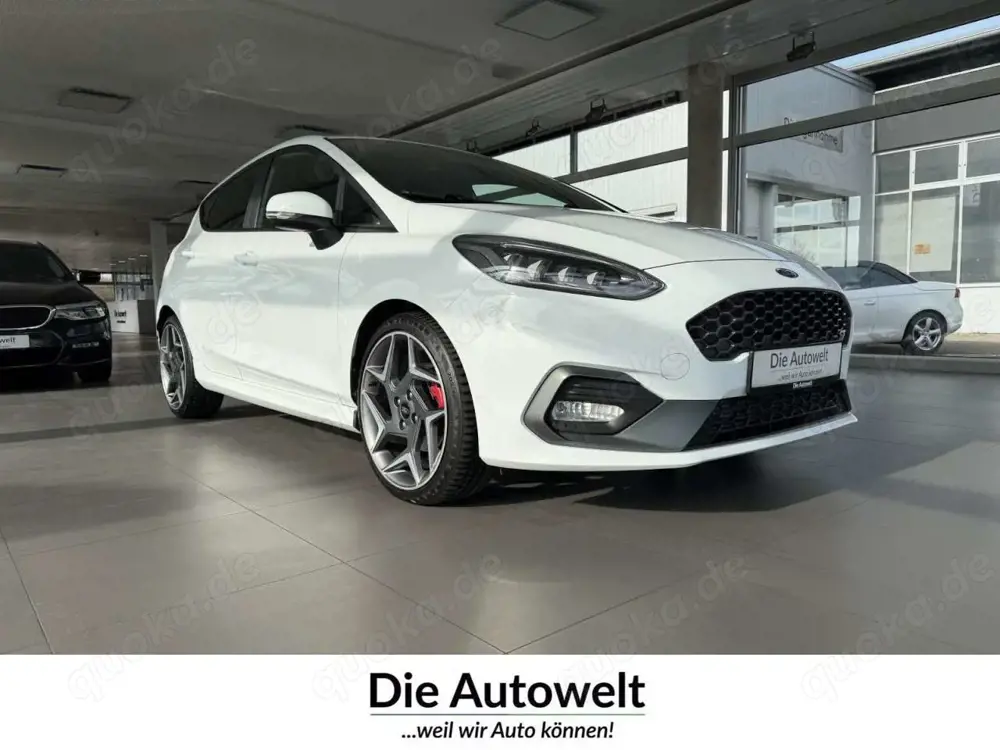 Ford Fiesta ST 1.5 RECARO NAVI LED SHZG KLIMA PDC TOUCH BT