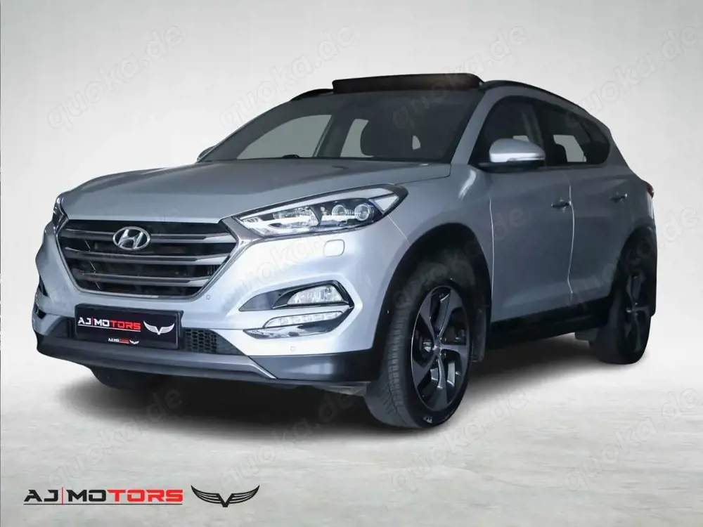 Hyundai TUCSON Premium 4WD **PANO-SHZ-KAMERA-SPUR-LED**