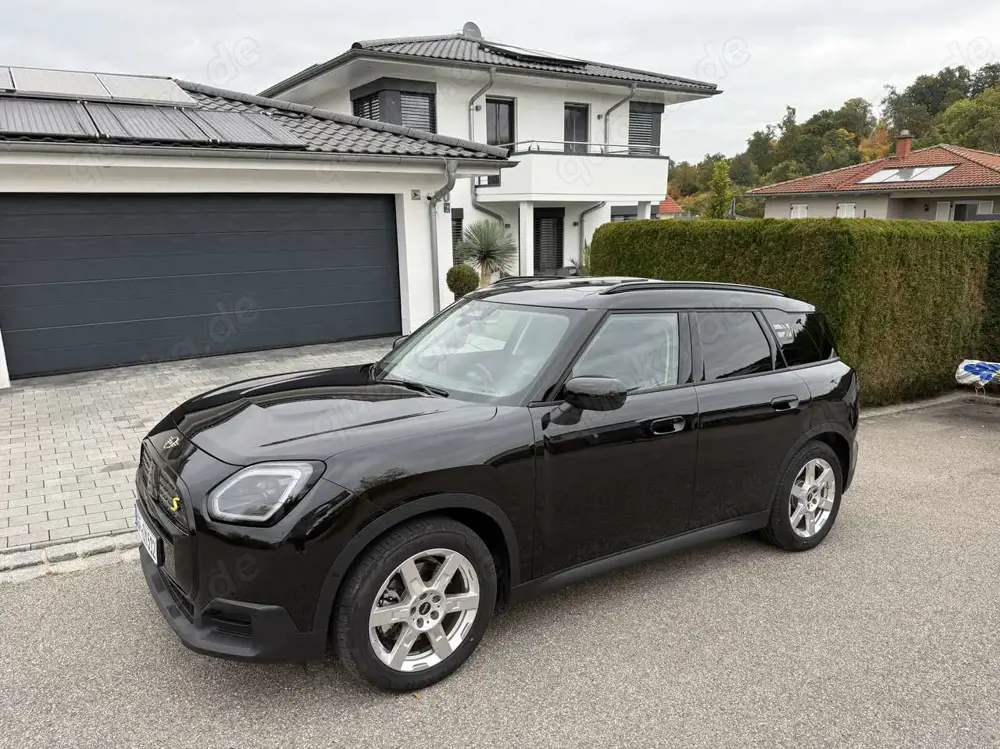 MINI Cooper Countryman SE ALL4 Classic Trim Panorama/ AHK/ Garantie 09/29