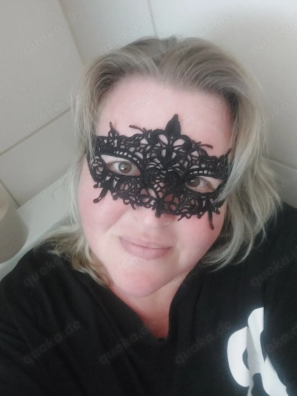 Online Spaß C2C Chat T6 mit MILF Rubensfrau ü50 - Kein Treffen! 