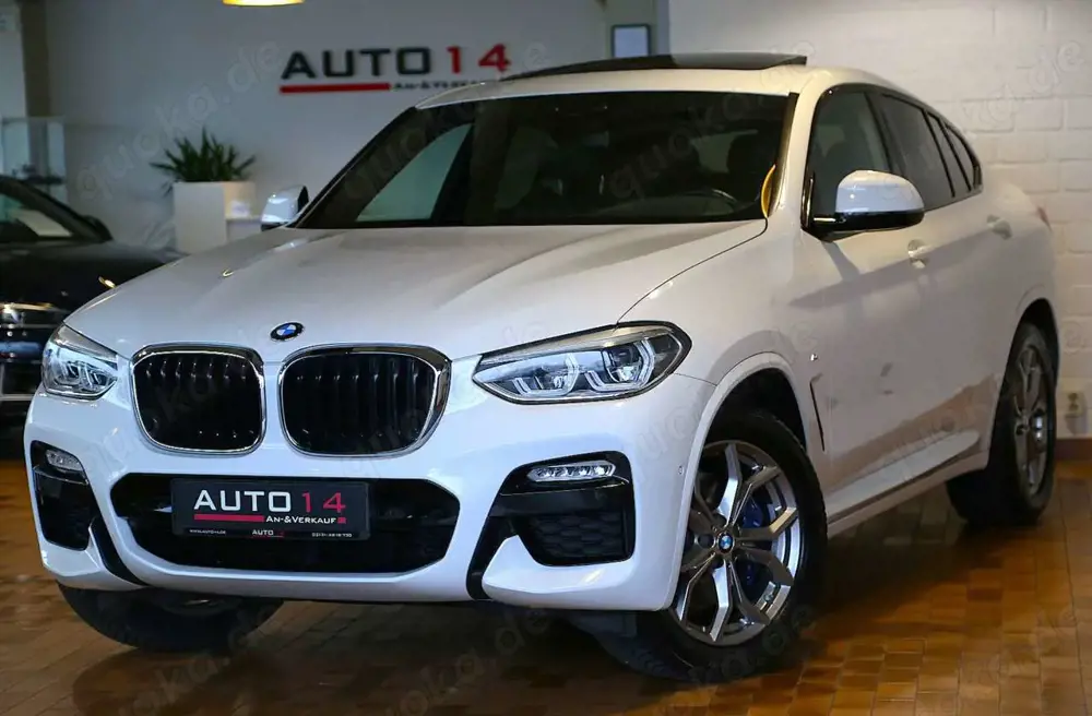 BMW X4 xD 30i M Sport Panorama LED HUD AHK Kamera