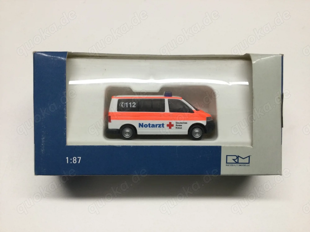 Rietze Modellauto 1:87 VW T5 Notarzt 