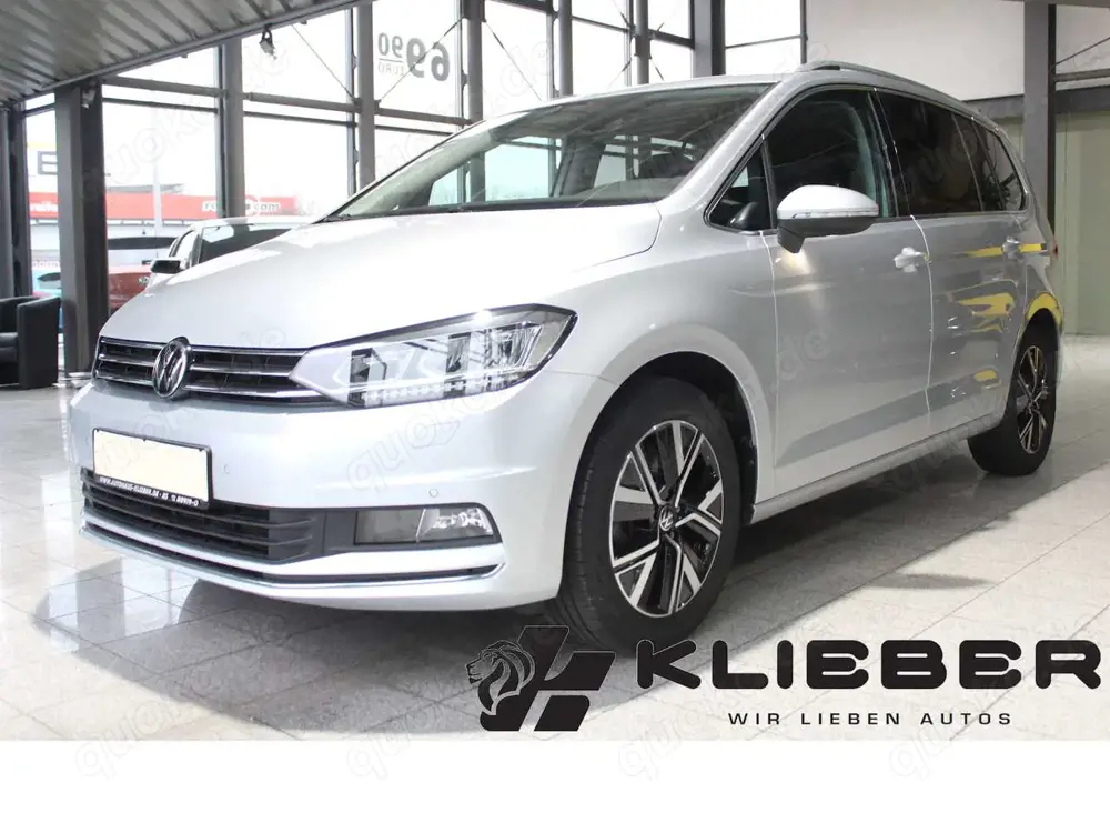 Volkswagen Touran 1.5 TSI DSG High NAVI*LED*SHZ*ACC*KAM