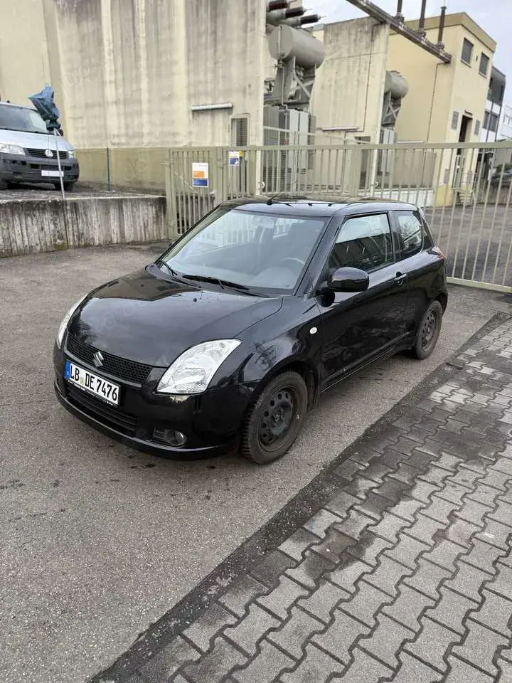 Suzuki Swift Suzuki Swift 1.3 - TÜV neu - Kupplung  Vorderachs
