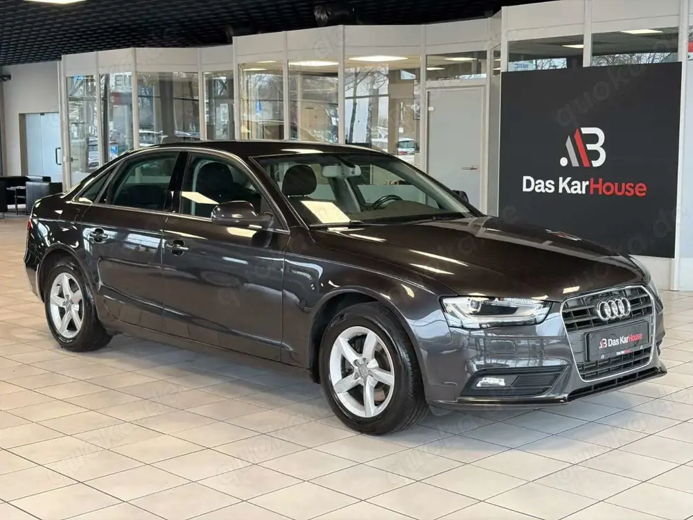 Audi A4 Lim. 1.8 TFSI Lim. Ambiente · Xenon · Navi ·